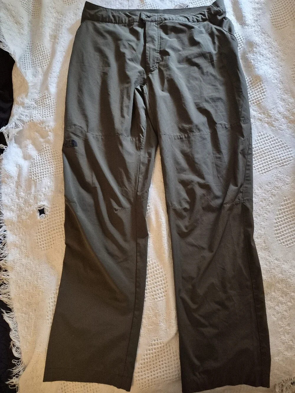 THE NORTH FACE Olive Green Mens Pants